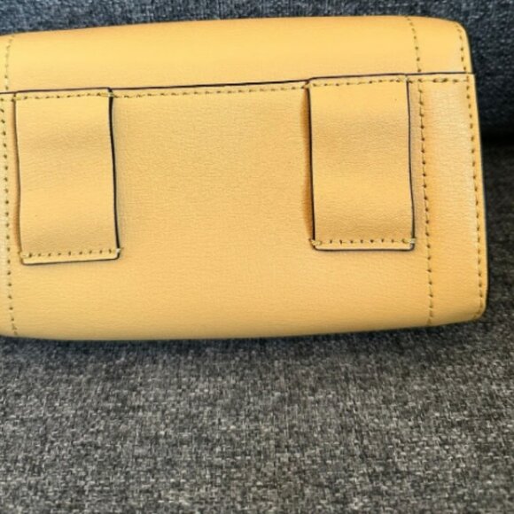 Michael Kors Kinsley Leather Bag In Dusty Daisy RARE! 🆕NWT⌚FAST😮‍💨⚡🚚 - Picture 6 of 16